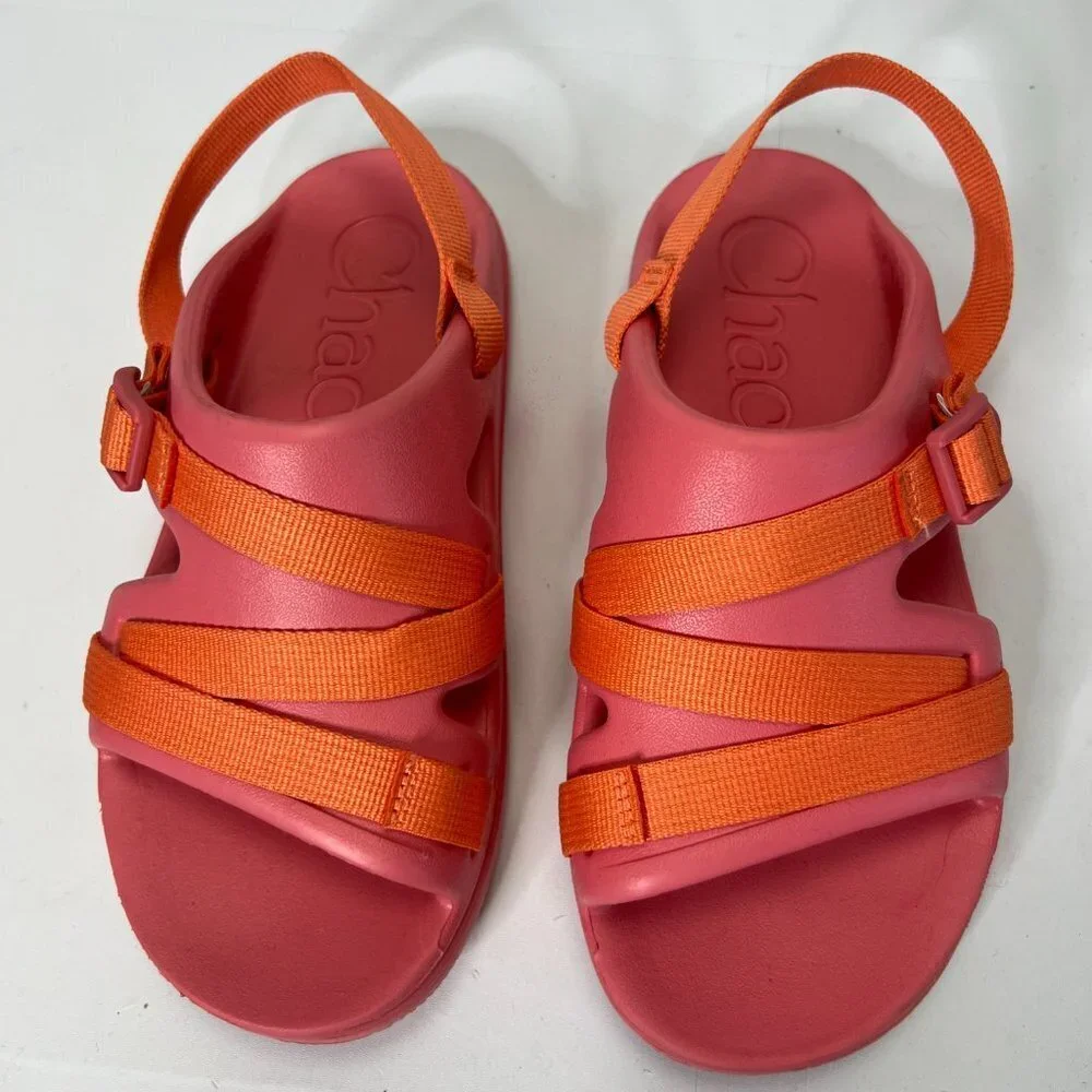 CHACO Chillos Pink Big Girls Sandals Size 6